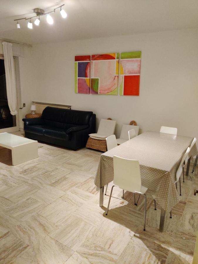 Appartamento Nelly - Per 4 Persone - Caray Park - Sale Marasino - Lago D'Iseo Мароне Екстер'єр фото